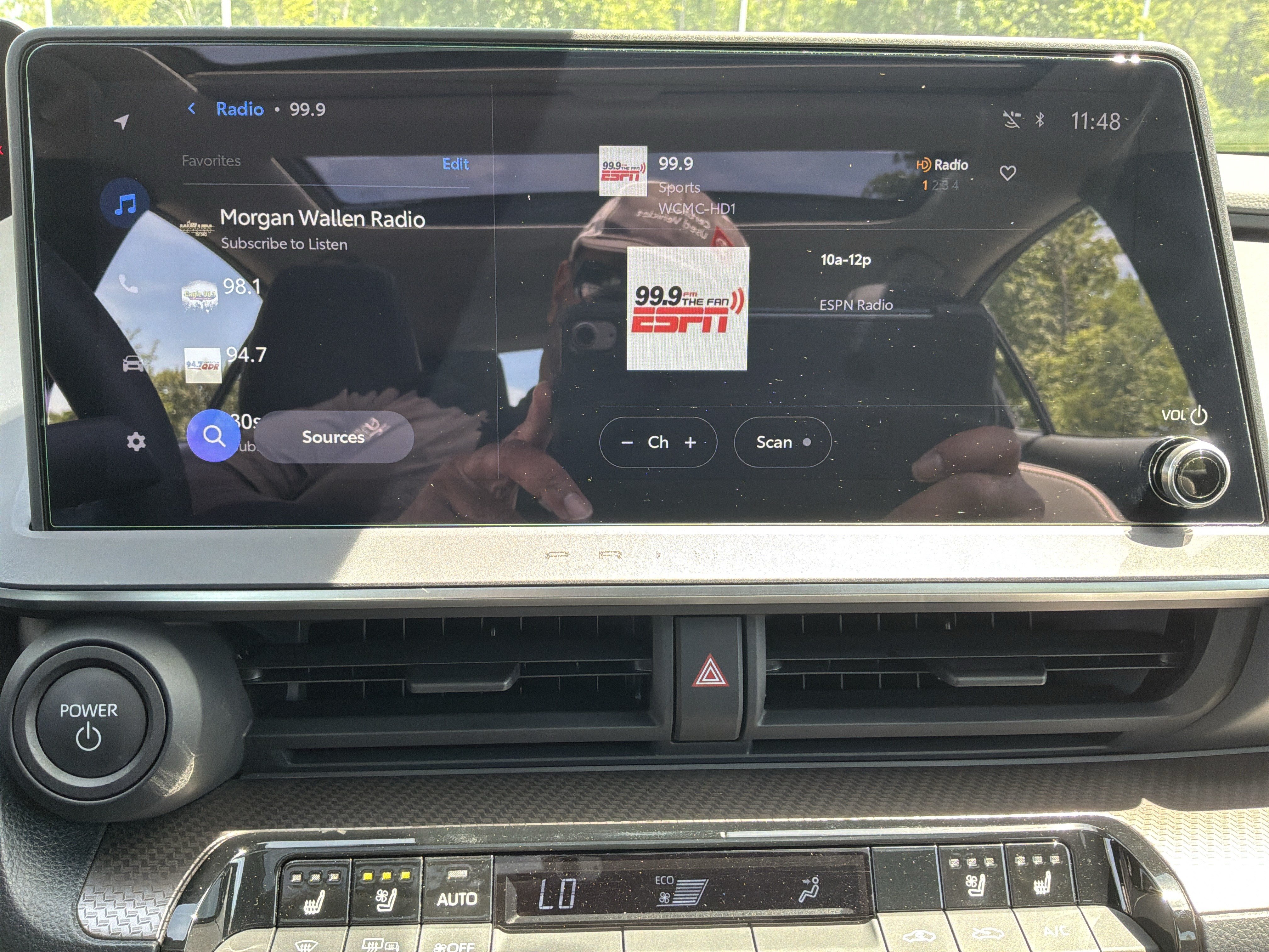Used 2024 Toyota Prius Limited FWD image 23
