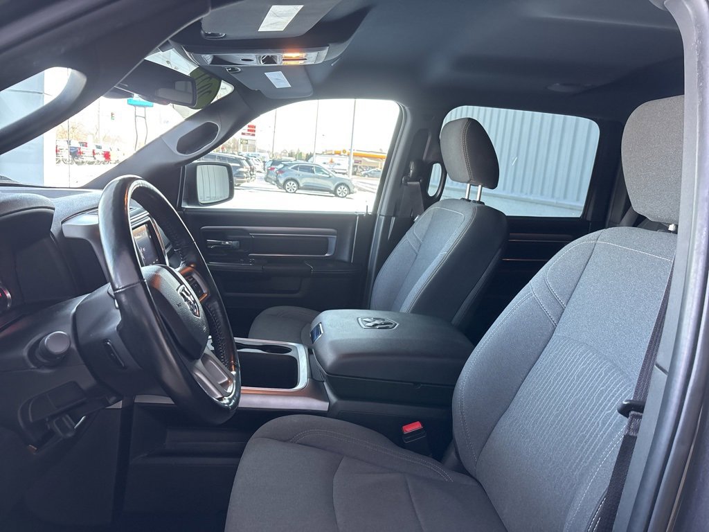 Used 2021 RAM 1500 Classic Warlock image 8