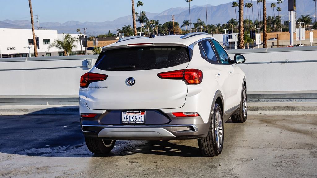 Used 2023 Buick Encore GX Essence w/ Experience Buick Package FWD image 9
