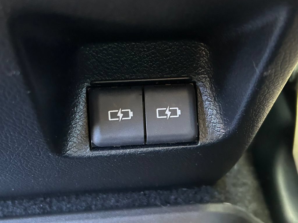 Used 2023 Toyota 4Runner SR5 Premium w/ Moonroof Package RWD image 23