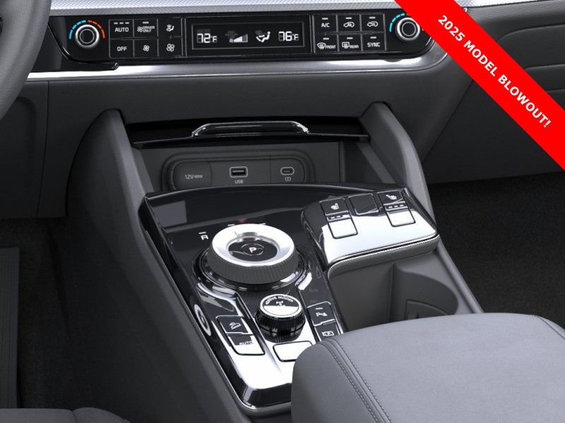 Used 2025 Kia Sportage LX AWD/4WD image 23