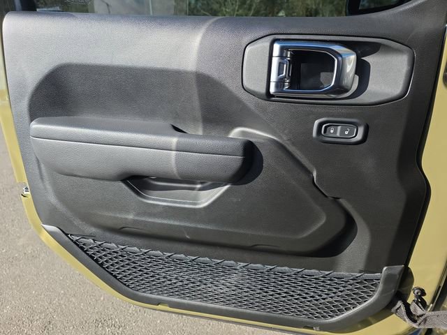 Used 2025 Jeep Wrangler Sport image 36