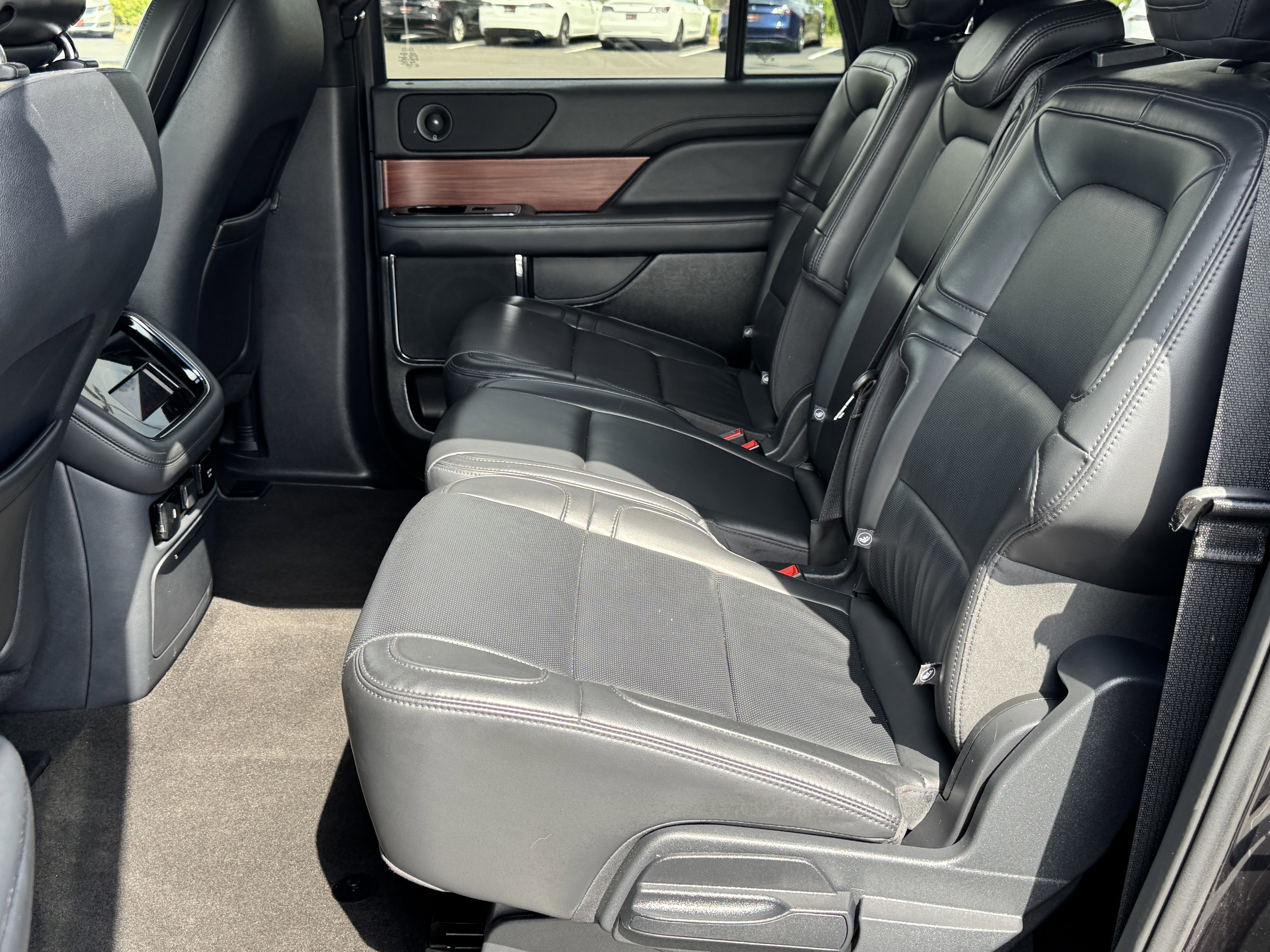 Used 2024 Lincoln Navigator L 4WD image 15