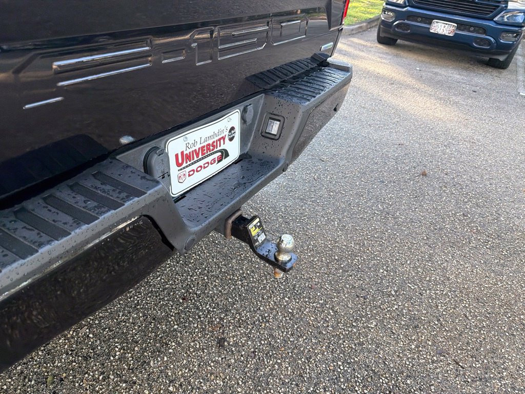 Used 2019 Ford F150 XLT w/ Equipment Group 302A Luxury AWD/4WD image 22
