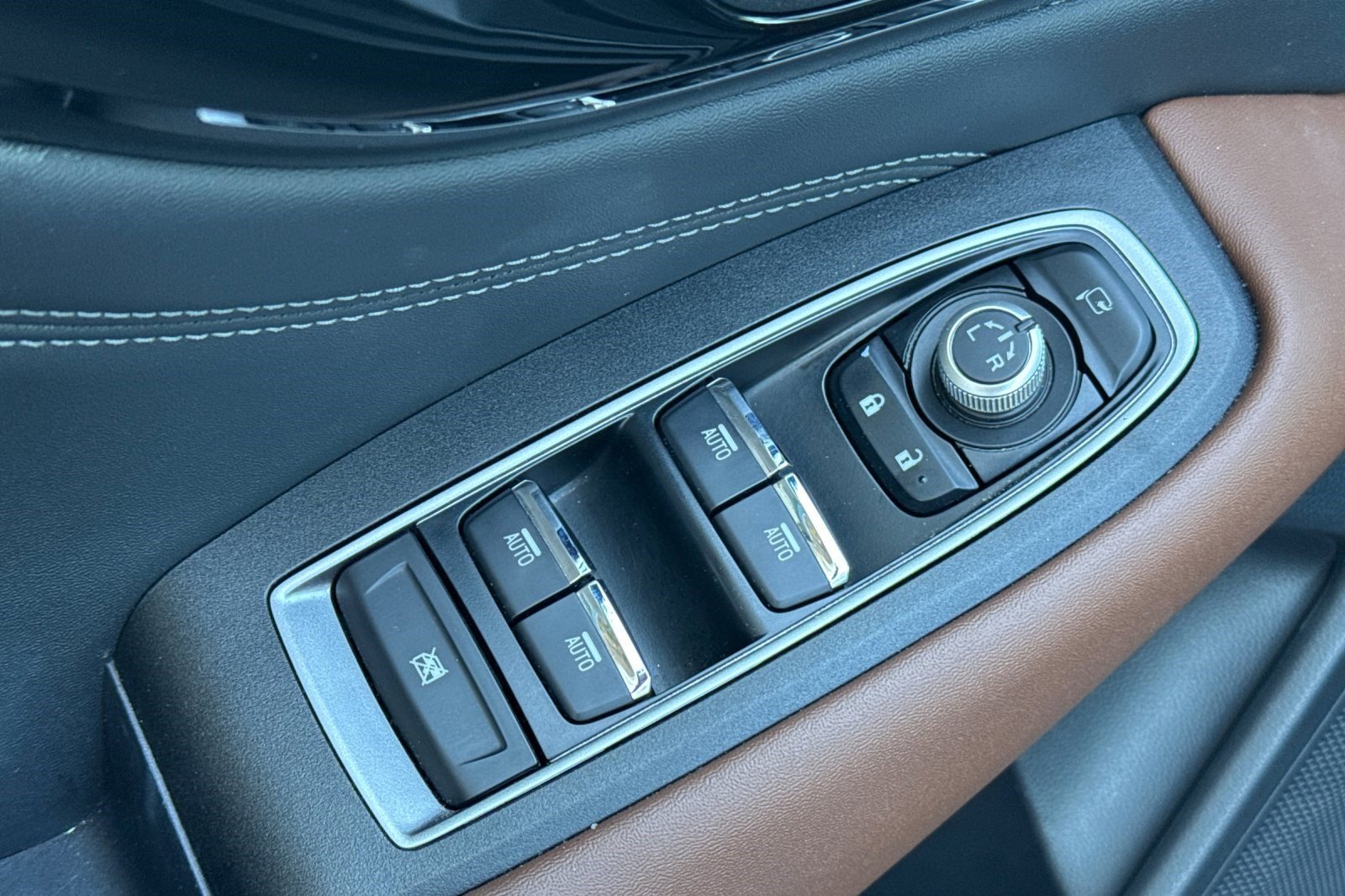 Used 2021 Subaru Outback Touring XT image 13