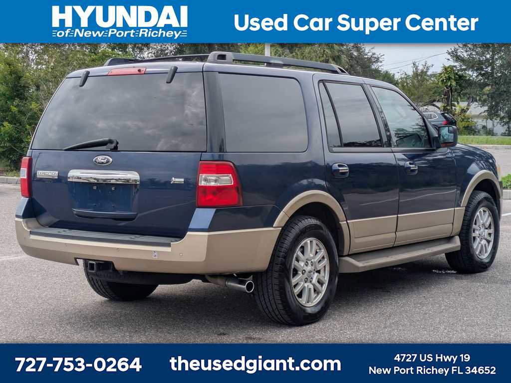 Used 2012 Ford Expedition XLT RWD image 4