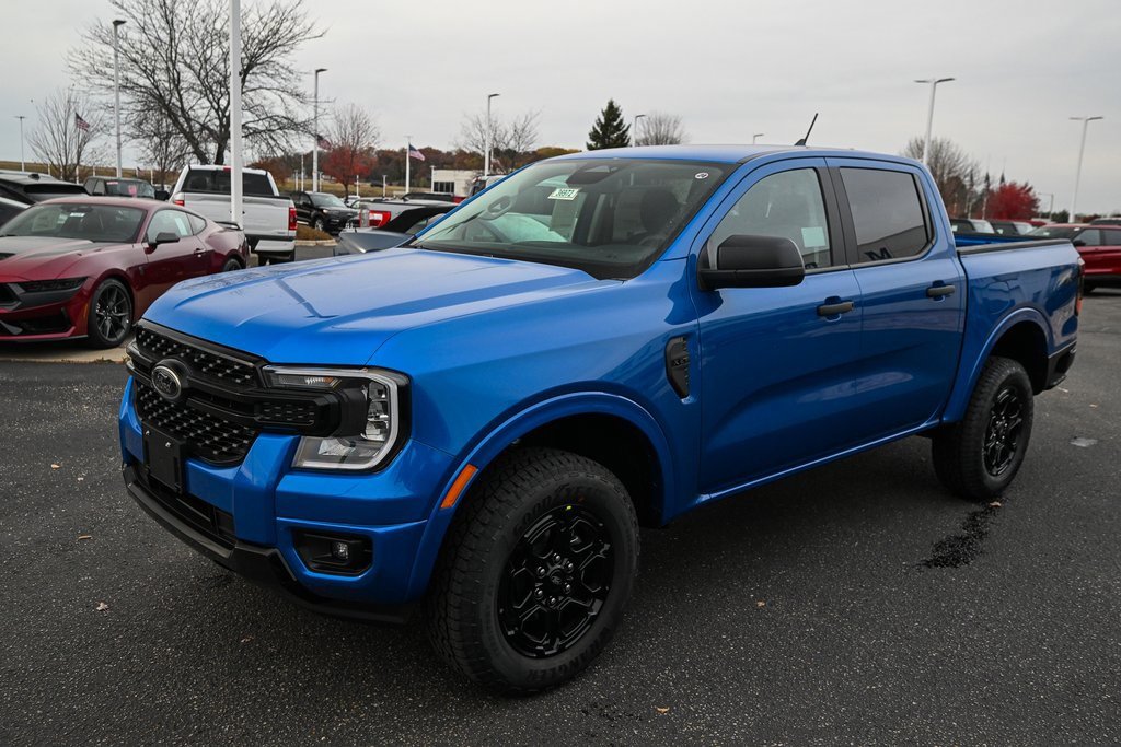New 2025 Ford Ranger XLT w/ Black Appearance Package image 9