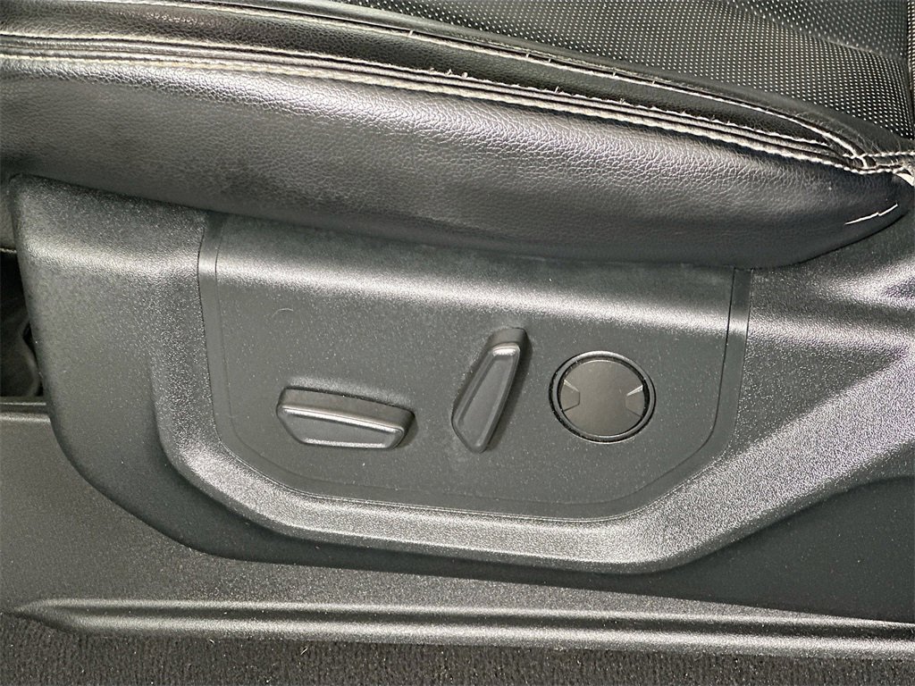 Used 2020 Ford F350 Lariat w/ Lariat Ultimate Package image 22