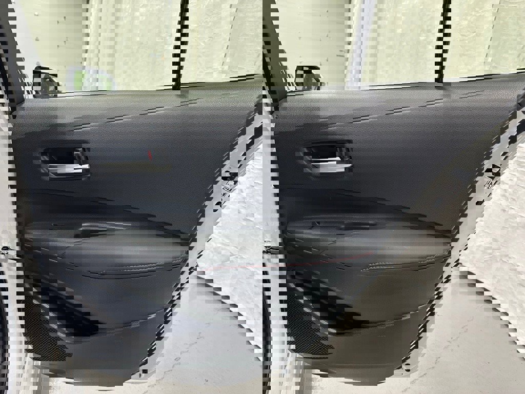 Used 2025 Toyota Corolla SE image 50