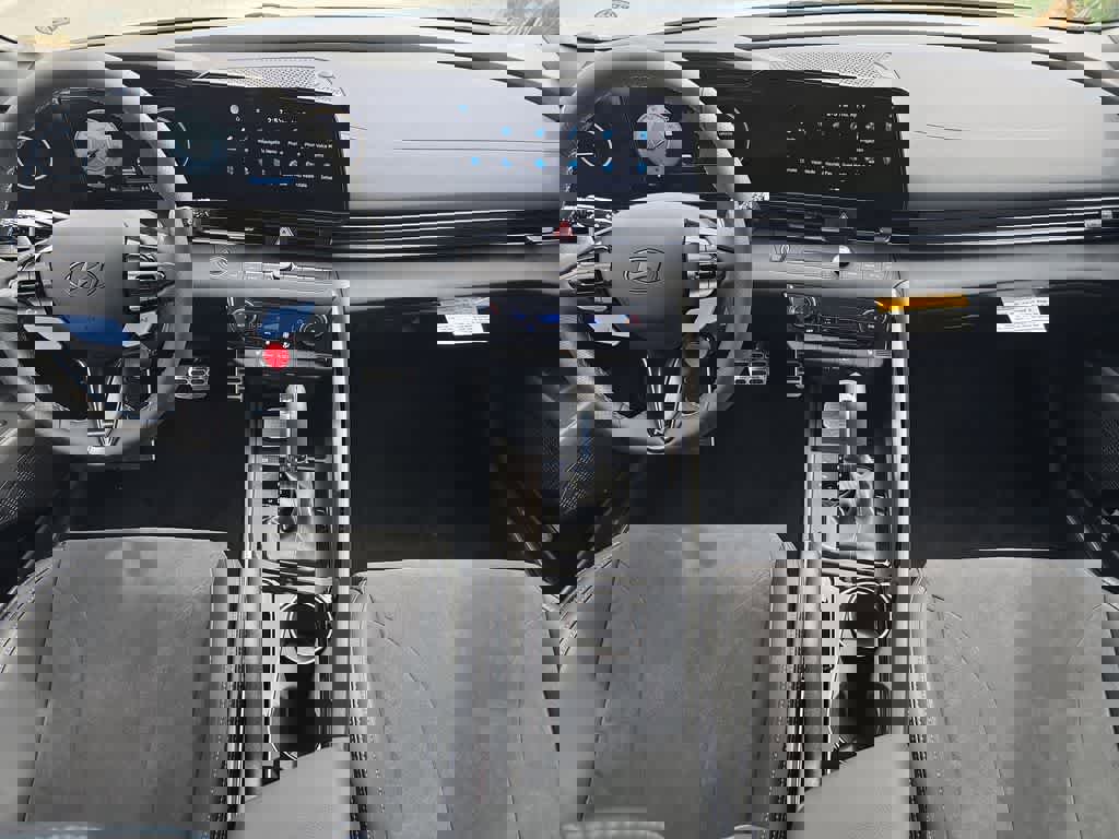New 2026 Hyundai Elantra N w/ Cargo Package FWD image 19