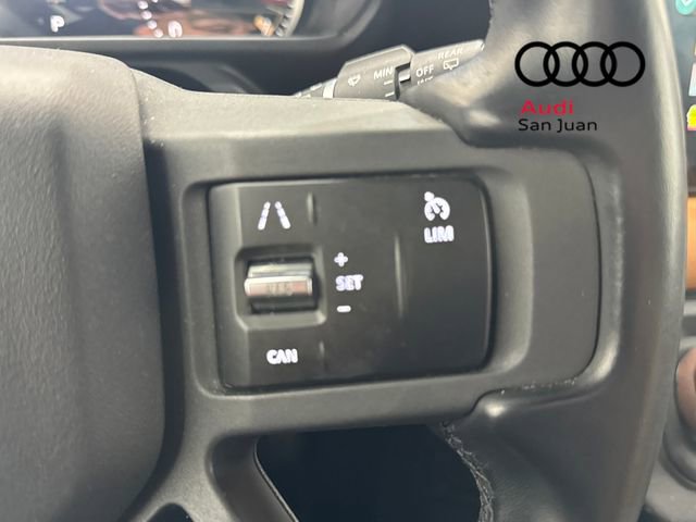 Used 2023 Land Rover Defender 110 X-Dynamic SE image 23