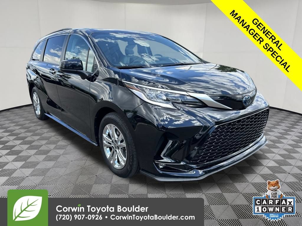 Used 2023 Toyota Sienna XSE w/ XSE Plus Package AWD/4WD image 1