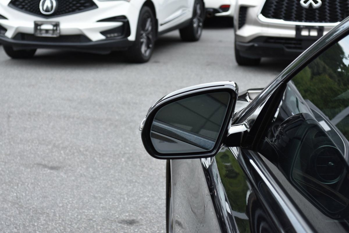 Used 2022 Mercedes-Benz E 350 Sedan w/ AMG Line Exterior image 16