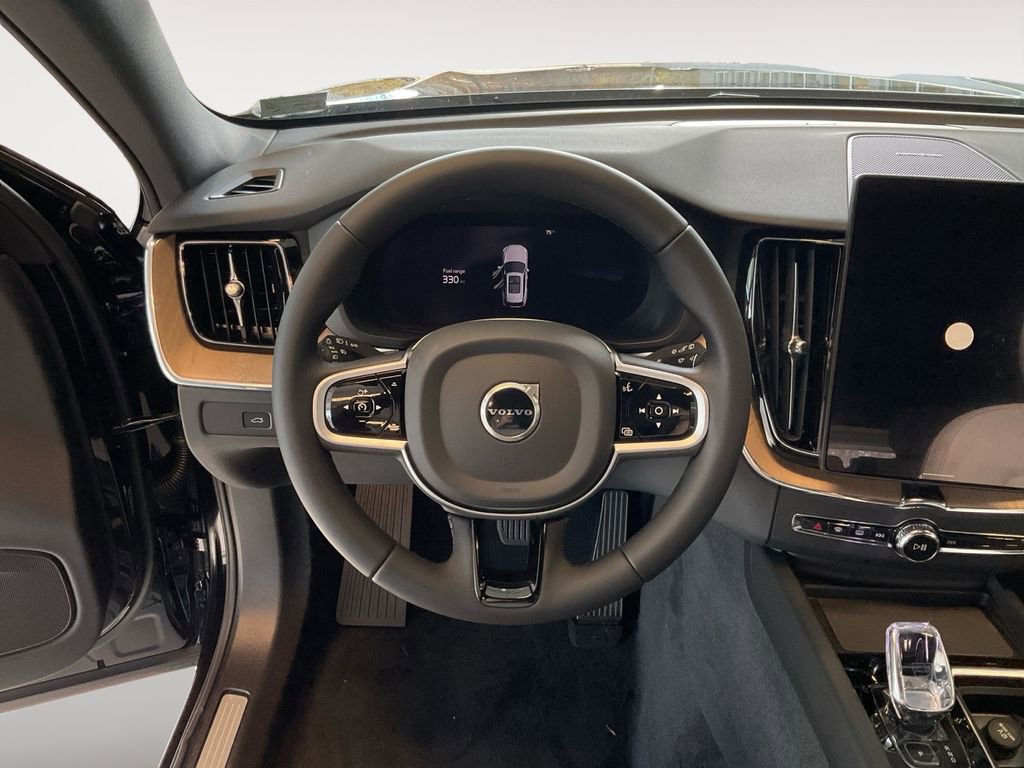 New 2026 Volvo XC60 B5 Plus w/ Protection Package Premier image 12