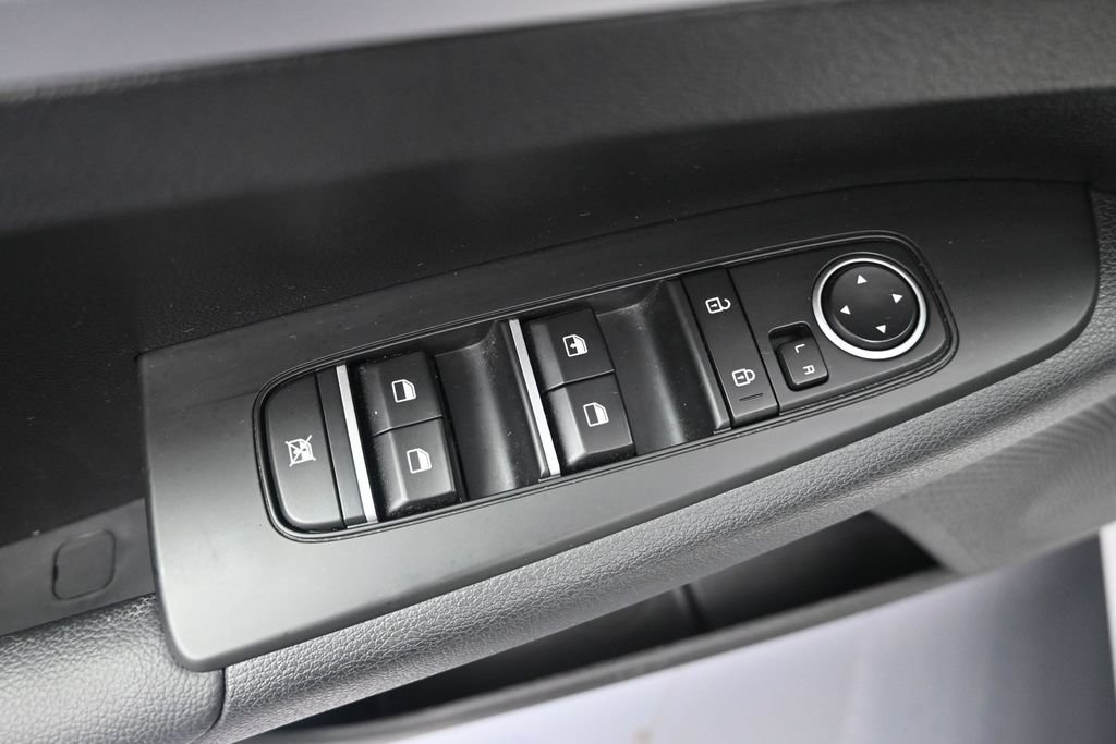 Certified 2024 Kia Forte LXS FWD image 10