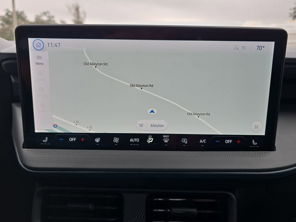 New 2026 Ford Maverick Lariat w/ Black Appearance Package image 27