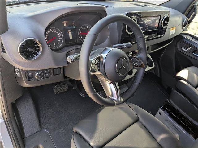New 2026 Mercedes-Benz Sprinter 2500 image 3