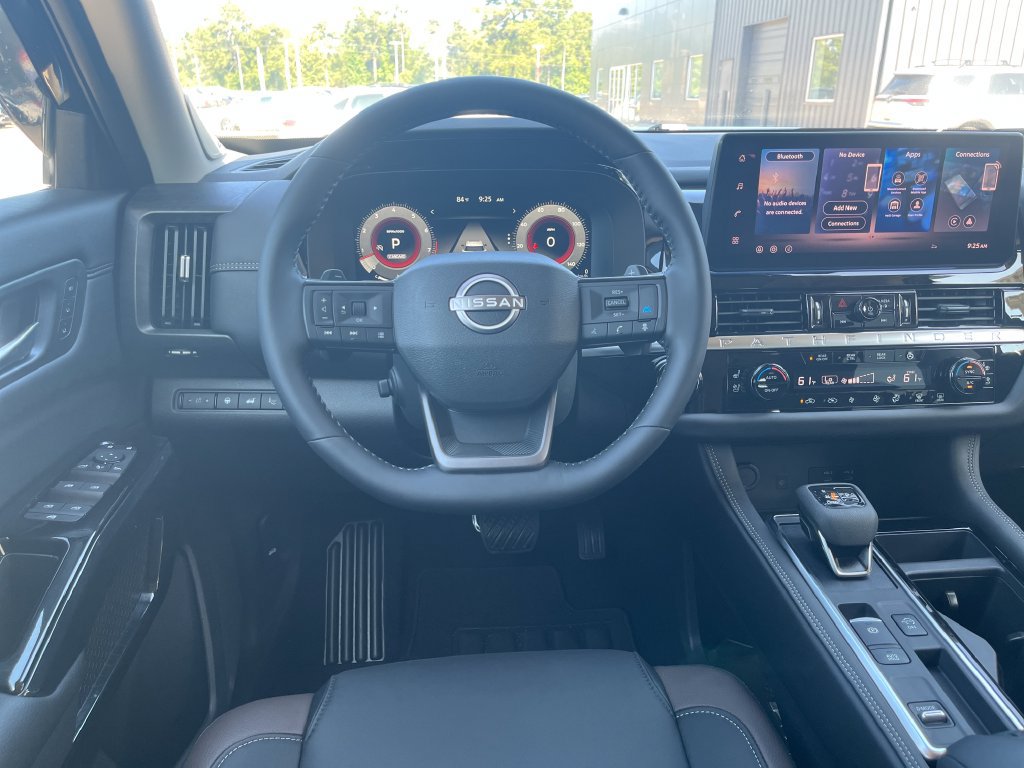 New 2026 Nissan Pathfinder Platinum w/ Cargo Package FWD image 17