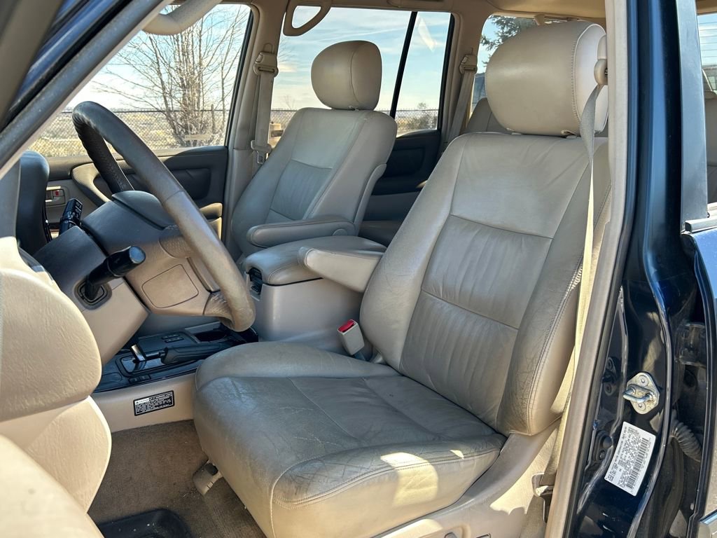 Used 2000 Toyota Land Cruiser image 16