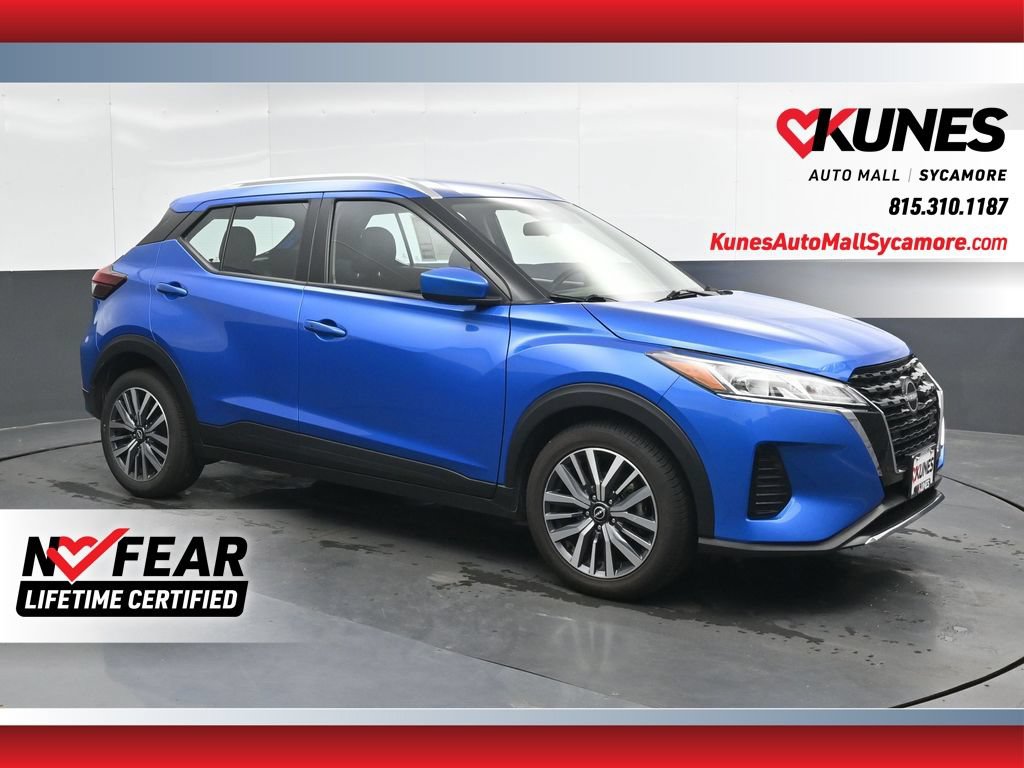 Used 2024 Nissan Kicks SV FWD image 1