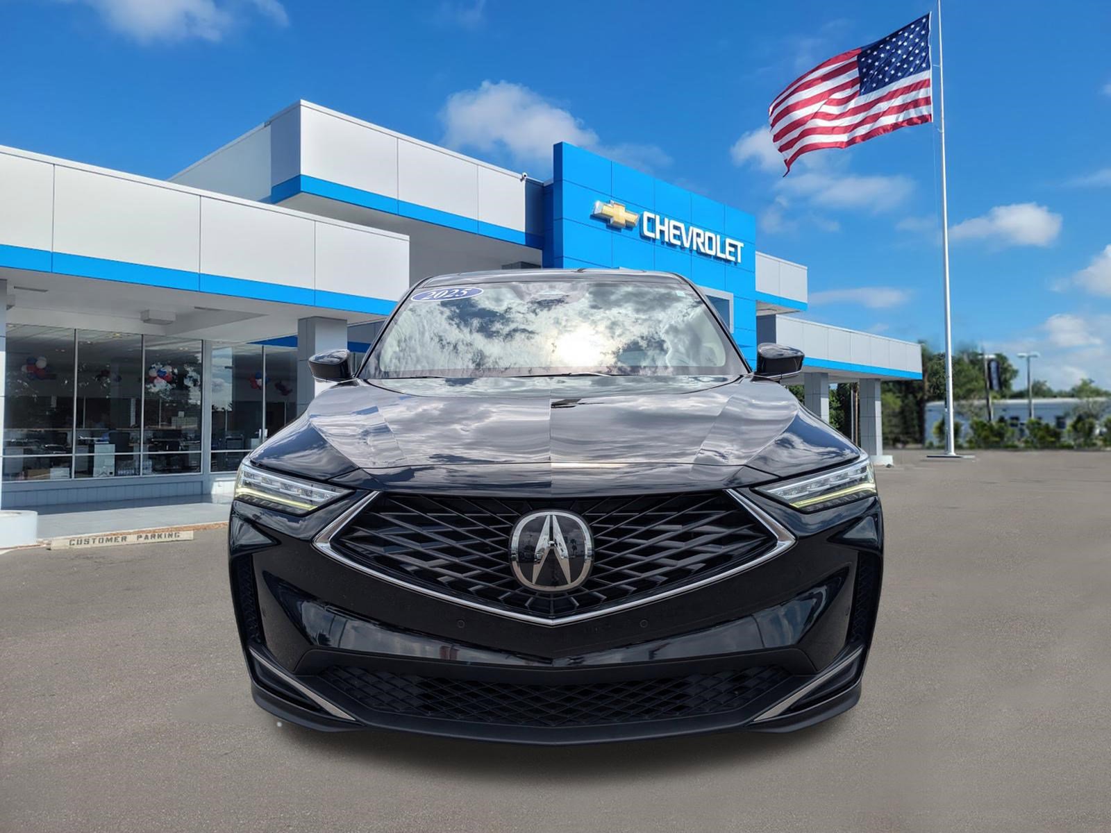 Used 2025 Acura MDX FWD w/ Technology Package image 2