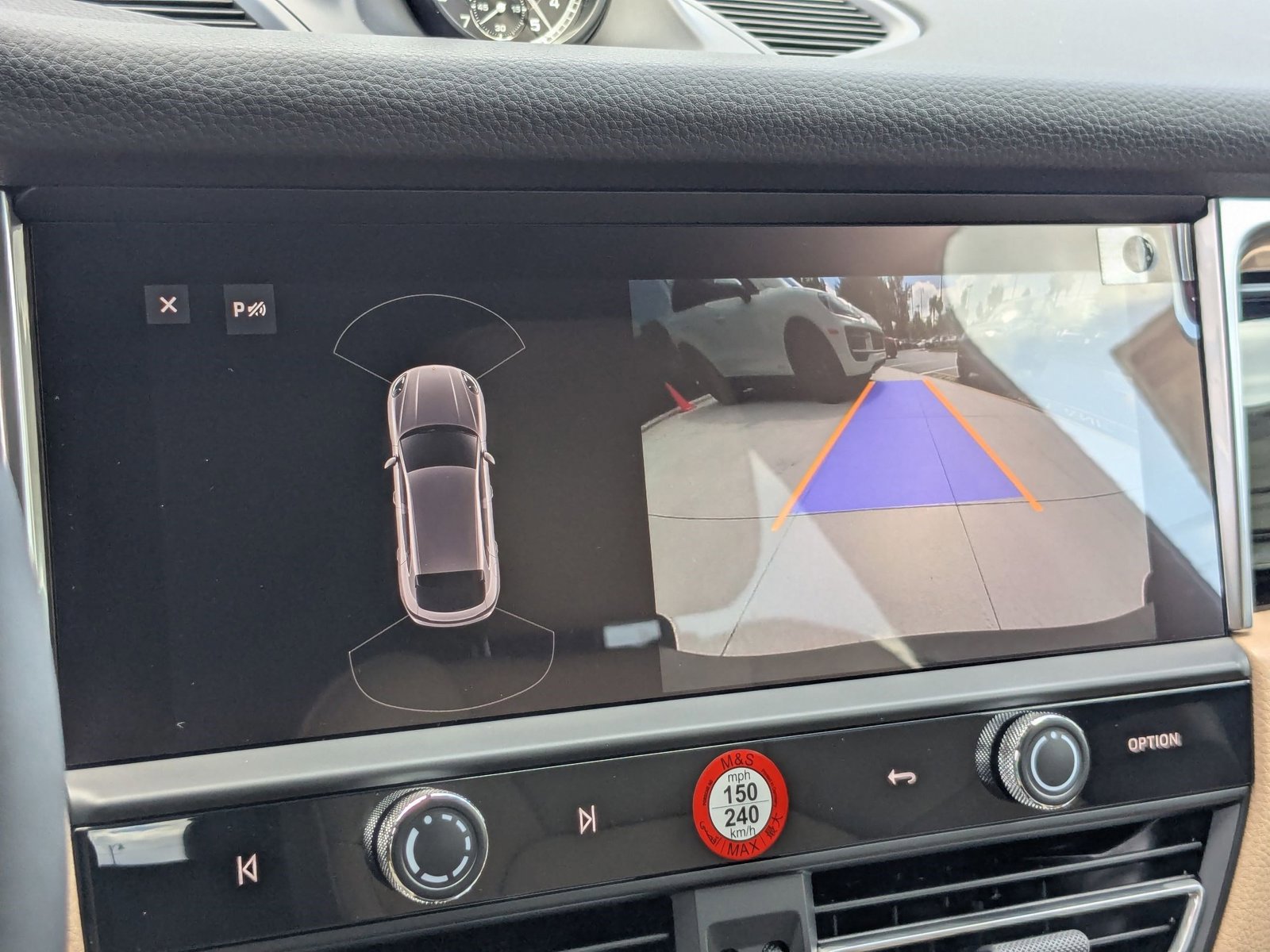 New 2026 Porsche Macan image 20