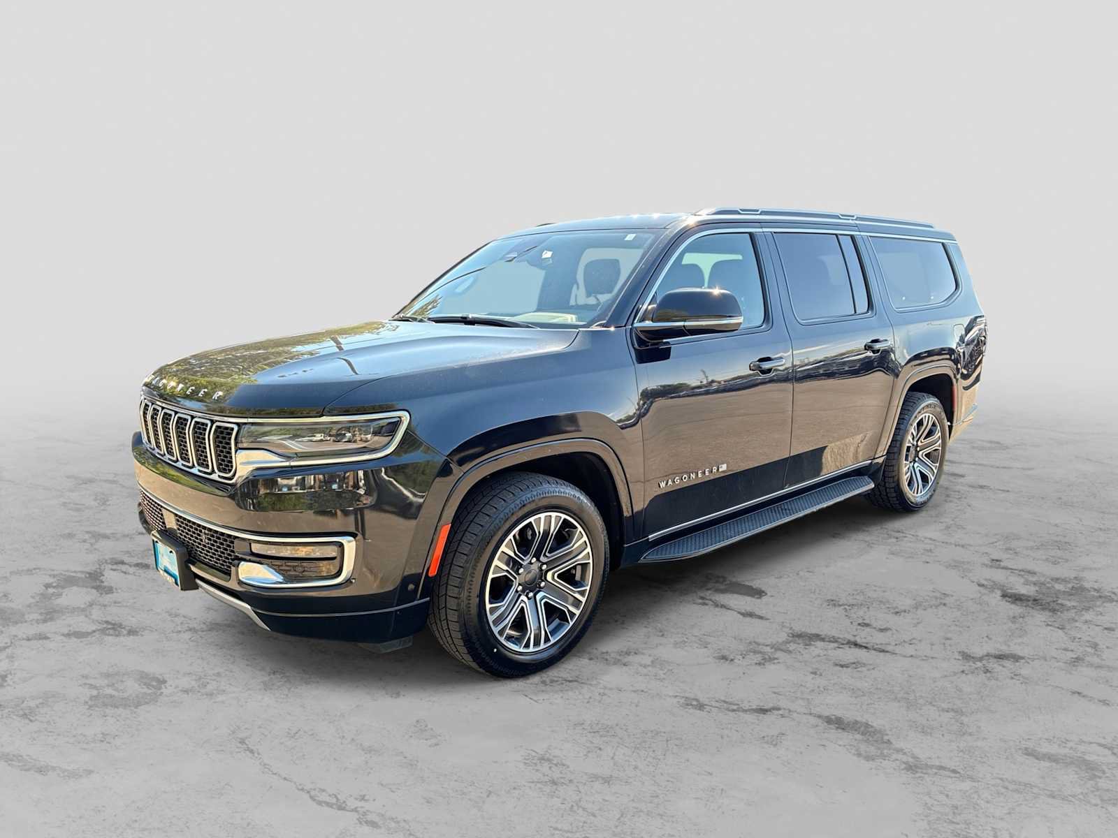 Certified 2024 Jeep Wagoneer L Series II w/ Flexible Seating Group