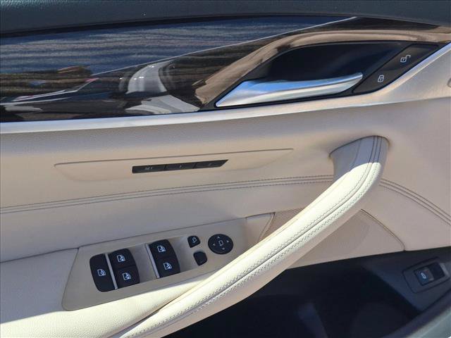 Used 2021 BMW 530i w/ Convenience Package RWD image 14