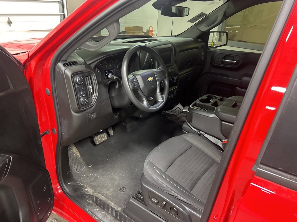 Used 2023 Chevrolet Silverado 1500 Custom image 6