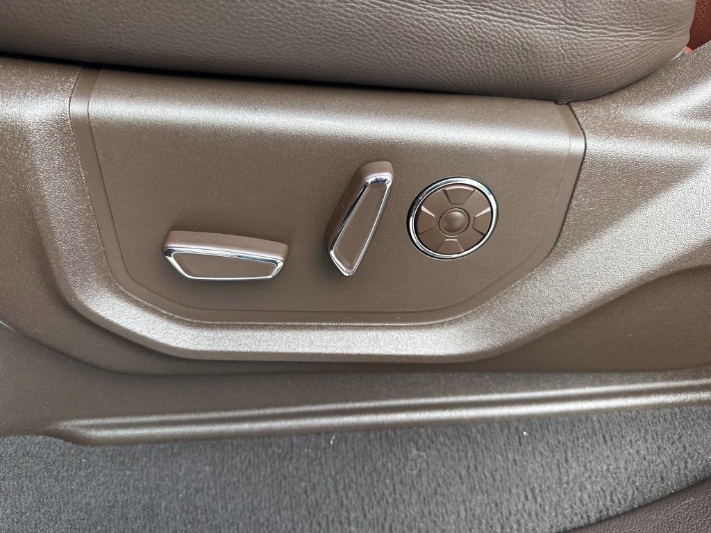 Used 2021 Ford F250 King Ranch w/ King Ranch Ultimate Package image 19