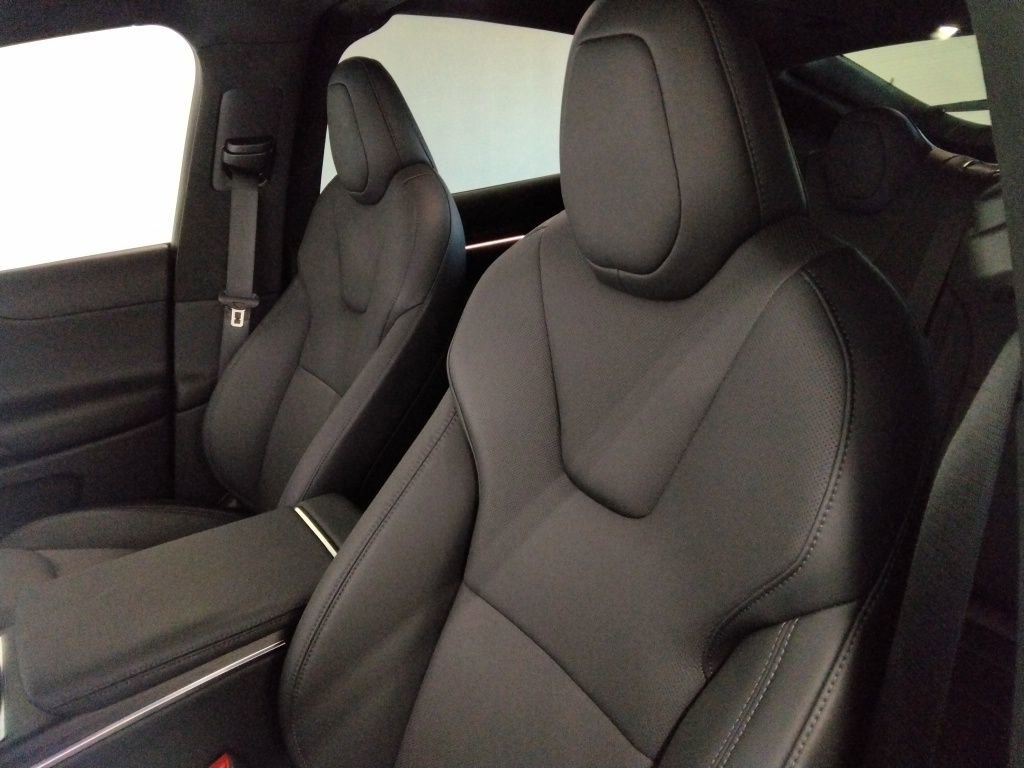 Used 2026 Tesla Model X image 26