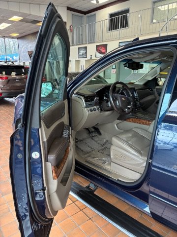 Used 2019 Chevrolet Tahoe Premier AWD/4WD image 21