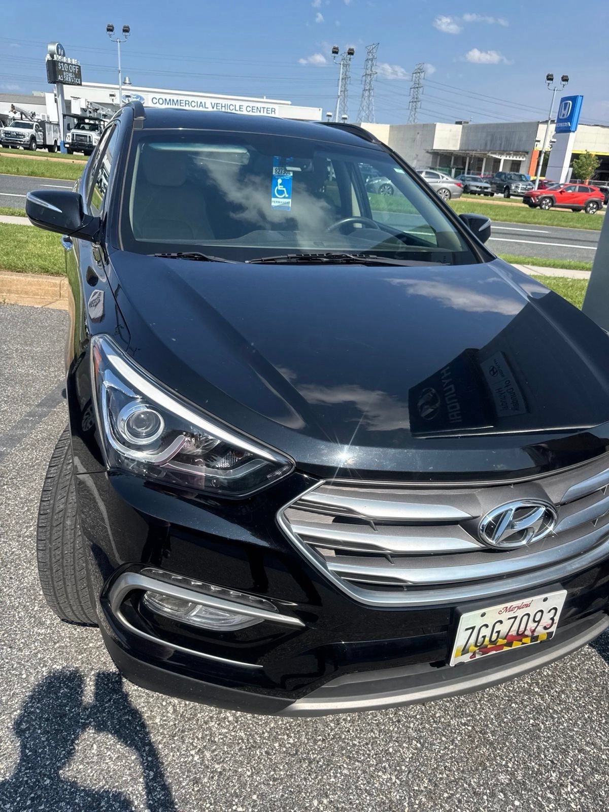 Used 2018 Hyundai Santa Fe Sport FWD image 3