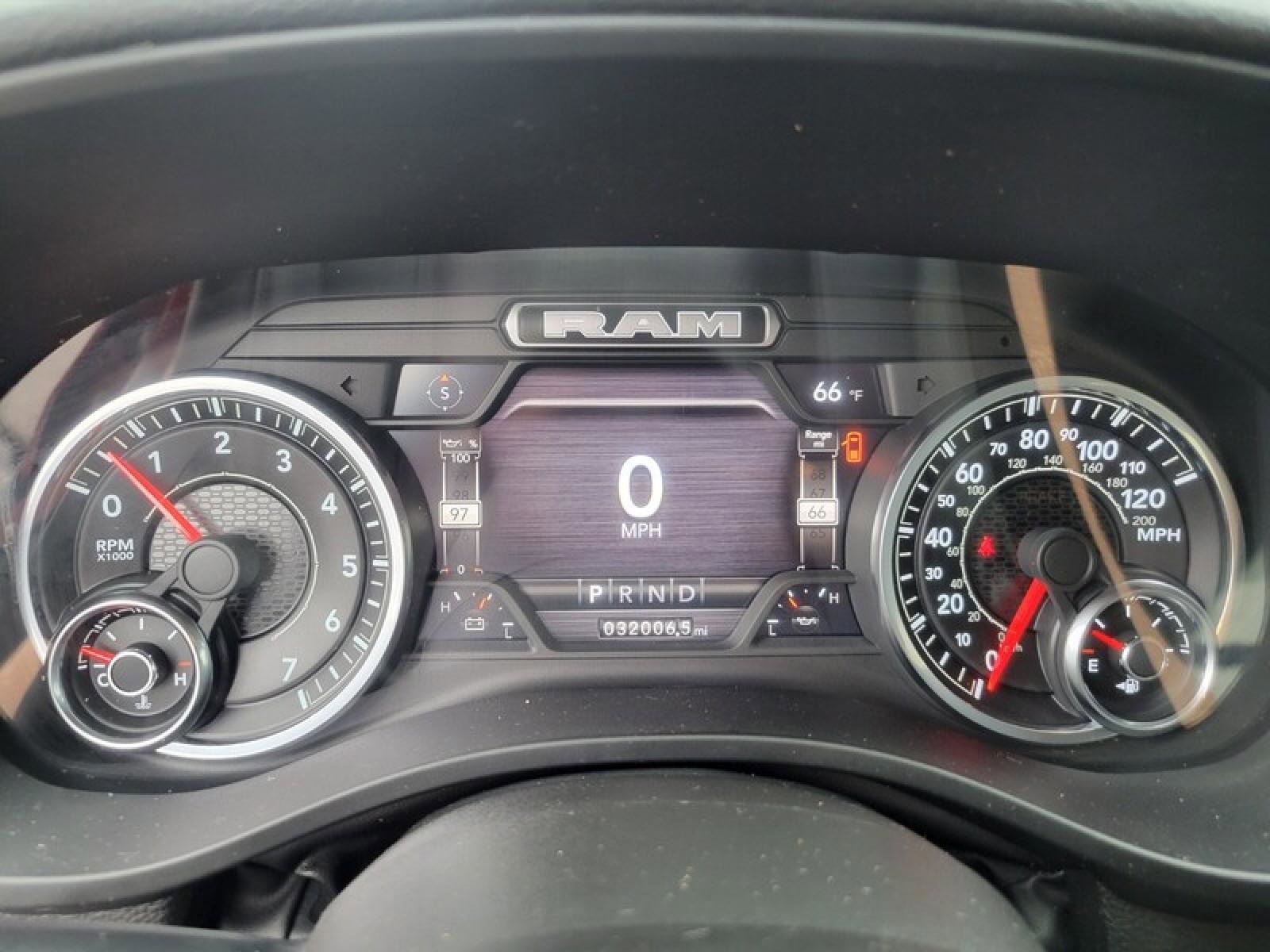 Used 2022 RAM 1500 Big Horn w/ Trailer Tow Group image 13