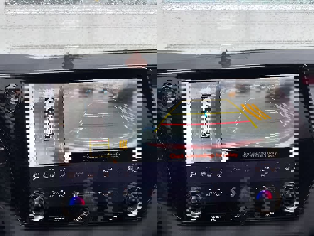 Used 2025 Lexus RX 450h Luxury image 26