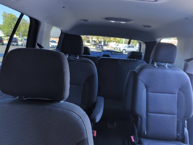 Used 2021 Chevrolet Traverse LT FWD image 32