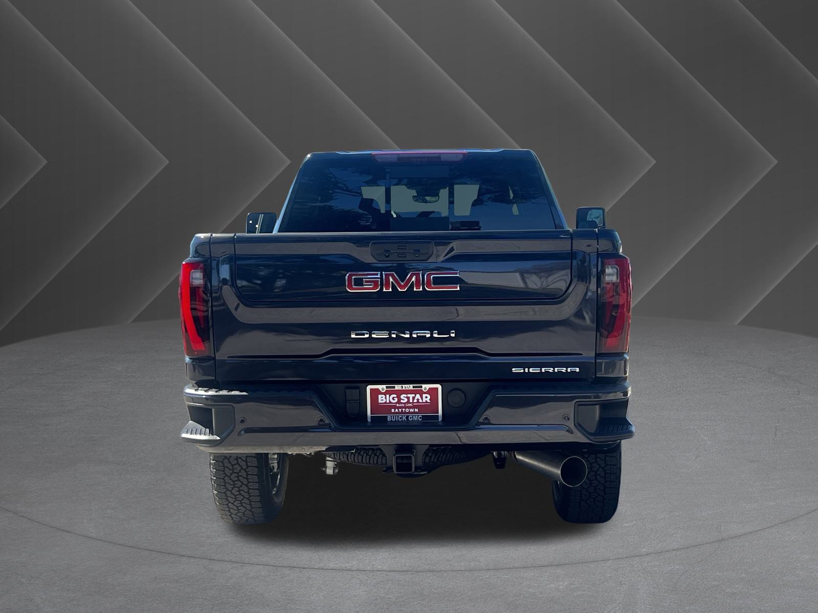 New 2026 GMC Sierra 2500 Denali w/ Denali Reserve Package image 3