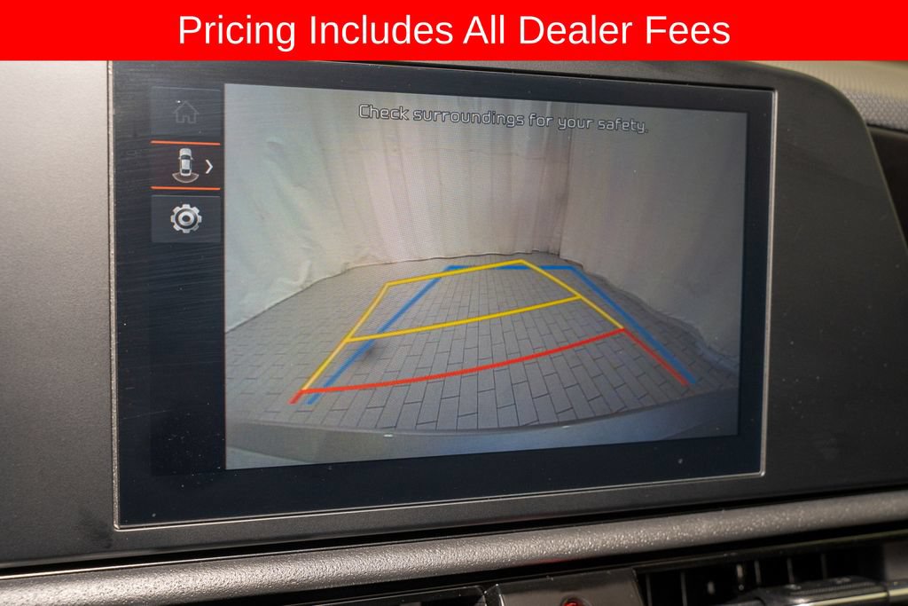 Used 2023 Kia Niro LX FWD image 13