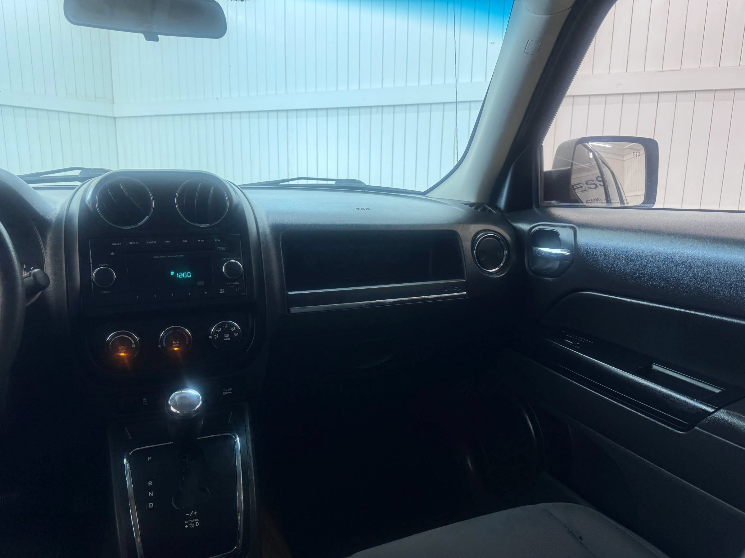 Used 2014 Jeep Patriot Sport w/ Power Value Group FWD image 16