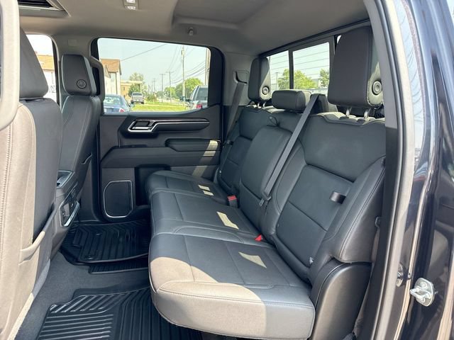 Used 2023 Chevrolet Silverado 1500 LTZ w/ LTZ Premium Package AWD/4WD image 23