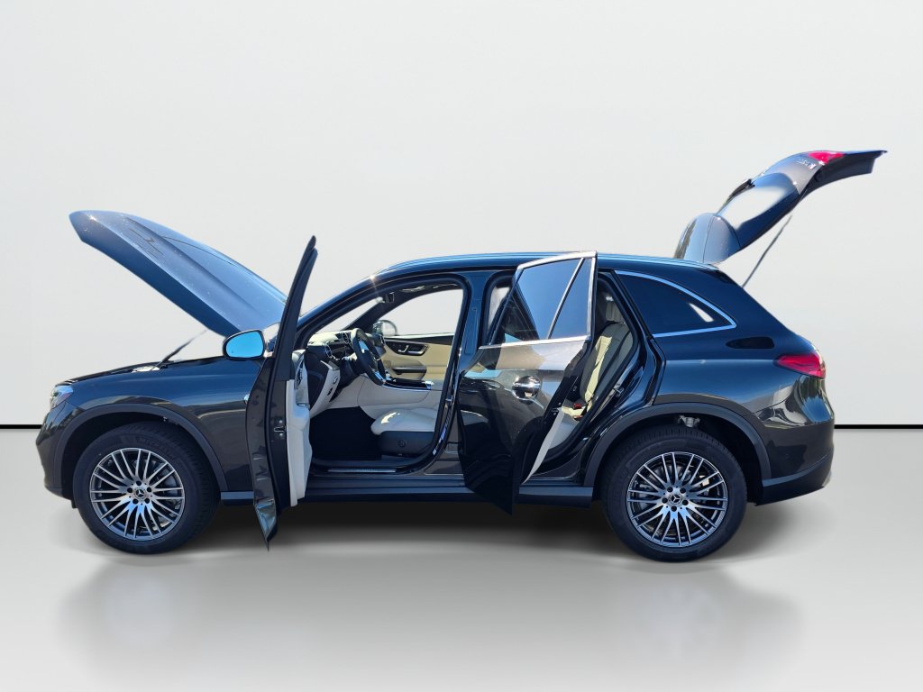 New 2027 Mercedes-Benz GLC 300 4MATIC image 9