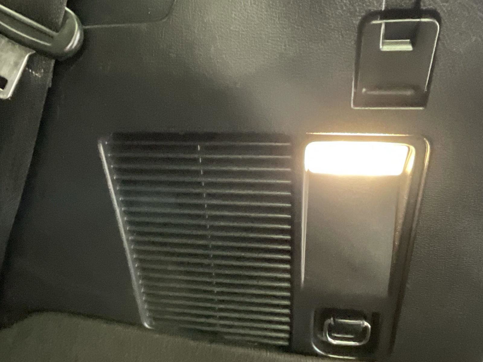 Used 2018 Ford Expedition Platinum image 24