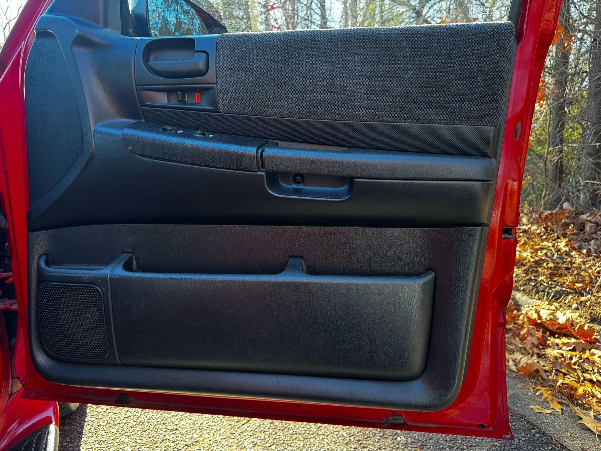 Used 2003 Dodge Durango SLT image 9