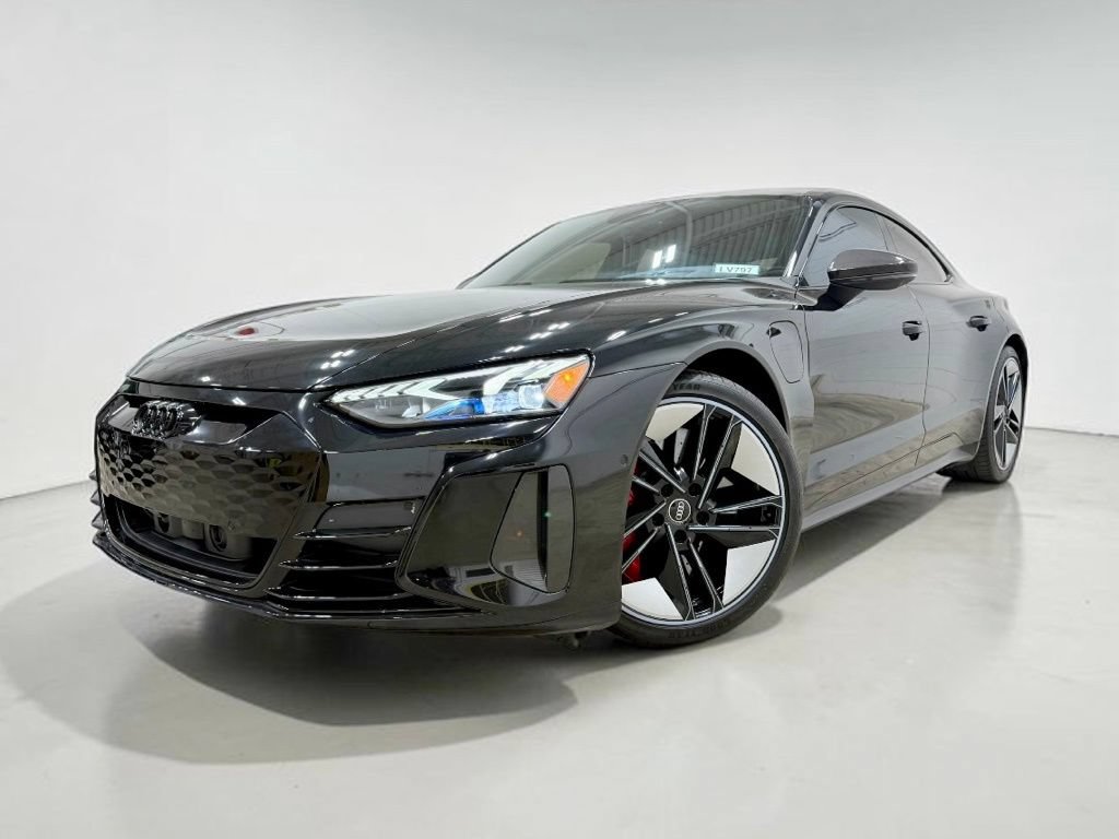 Used 2022 Audi RS e-tron GT w/ Year 1 Package AWD/4WD image 3