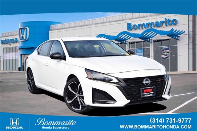 Used 2024 Nissan Altima 2.5 SR image 1