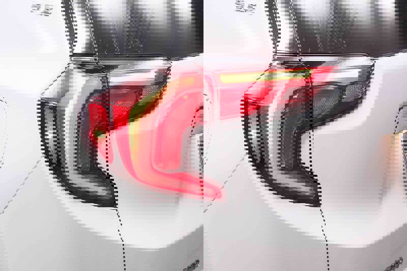 Used 2018 GMC Terrain SLE image 7