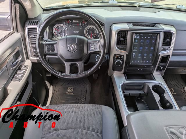 Used 2018 RAM 1500 SLT RWD image 19