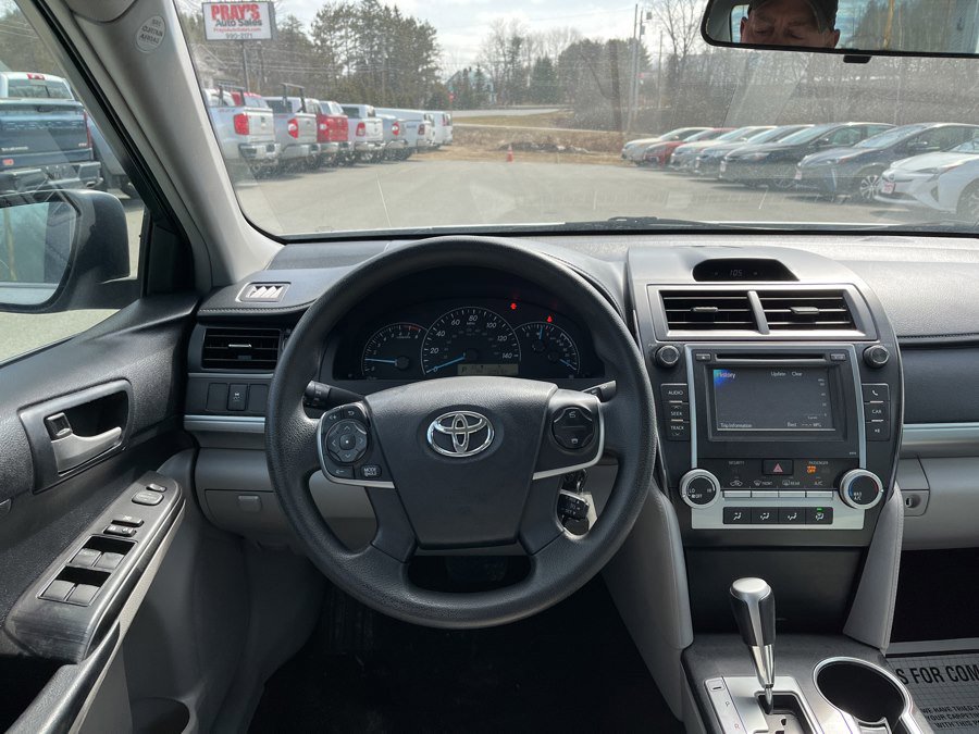Used 2014 Toyota Camry L FWD image 7