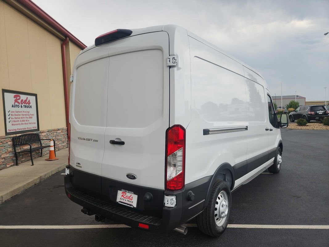 Used 2025 Ford Transit 250 148 Medium Roof Extended AWD image 11