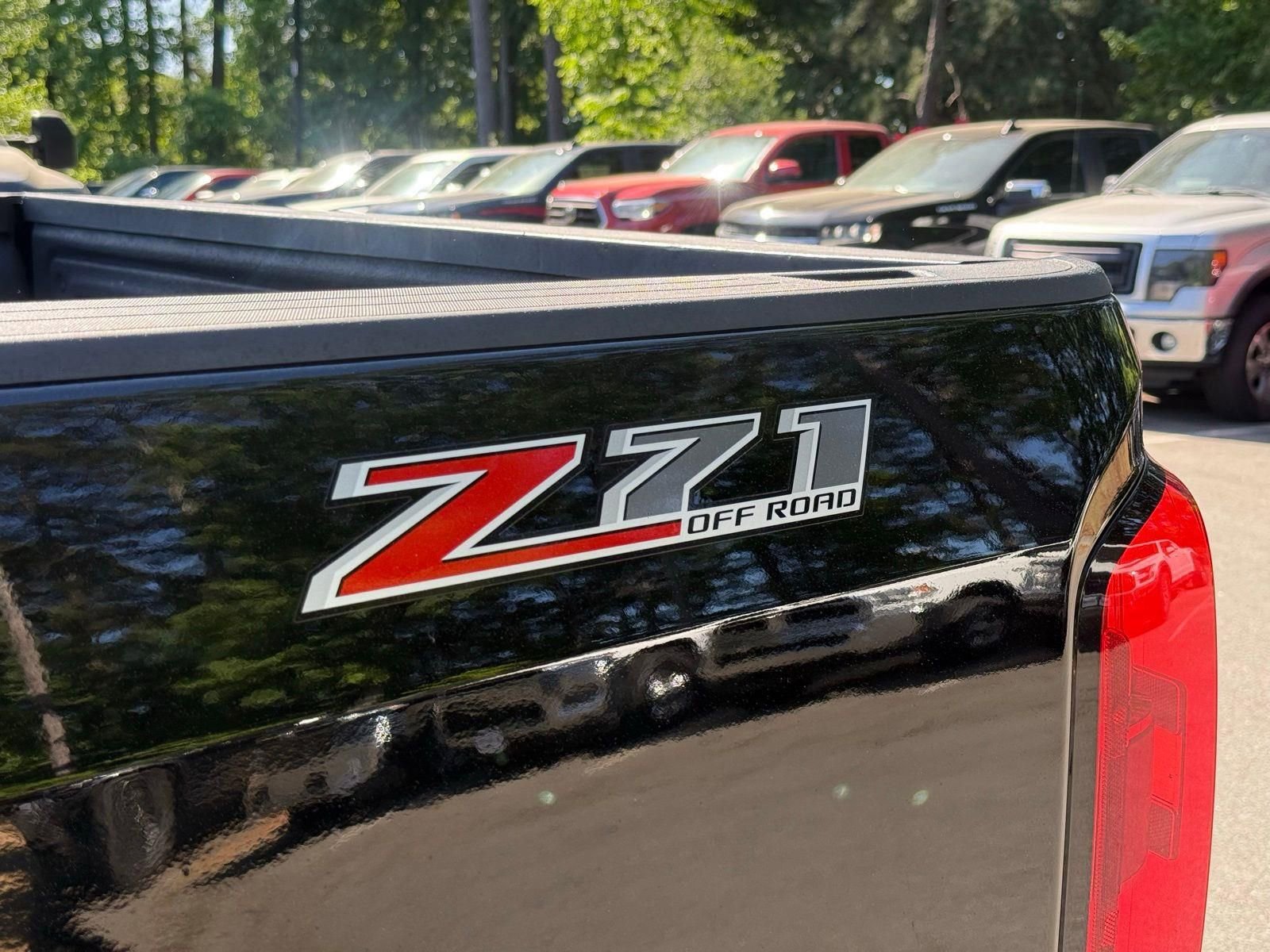 Used 2016 Chevrolet Colorado Z71 AWD/4WD image 14